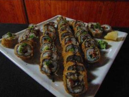 Banzai Sushi Crêperie food