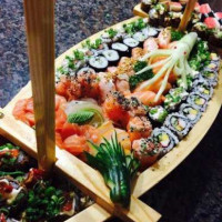 Sushi Da Praia food