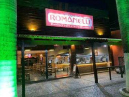 Romanelli outside