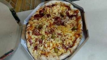 Pizzaria Forno De Ouro food