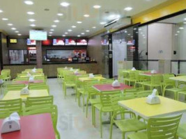 Bacana's Lanches inside