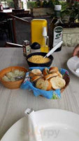 Frango & Cia food