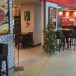 Mariah Cafe E Dentro