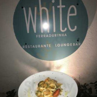 White Ferradurinha food