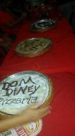 Dom Diney Pizzaria food