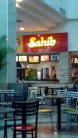 Sahib Lanches Árabes inside