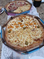 Pizzaria Galo De Ouro food