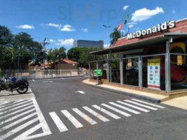 Mcdonald's outside