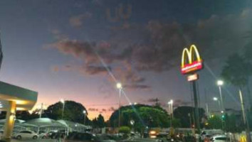 Mcdonald's outside