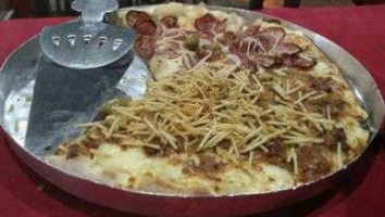 Cantinho Pizzaria food