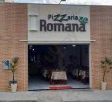 Pizzaria Romana outside