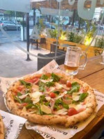 Balcone Pizza Napolitana food