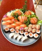 Wakagi Sushi food