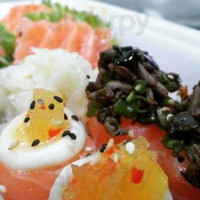Akio Sushi Lounge food