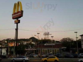 Mcdonald's outside