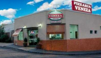 Pizzaria Veneza outside