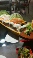 Hiroshi Sushi food