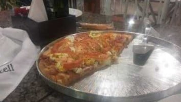 Zip Zap Pizzaria food