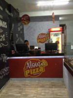 Alow Pizza inside