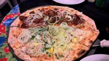 Bedrock Pizzaria food