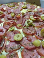 Pizzas Danutti food