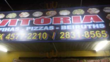 Pizzaria Vitoria inside