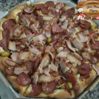 Dom Antônio Pizzaria food