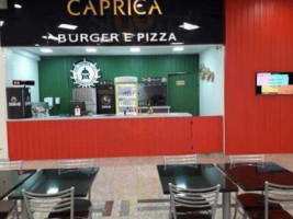 Caprica Burger E Pizza inside