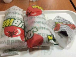 Subway Sanduiches E Lanches Fast Food inside