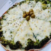 Rotisserie E Pizzaria Aop food