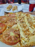 Family Pizzaria food
