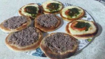 Toledo Pizzas E Esfiharia food