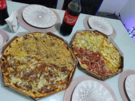 Big Pizzaria food