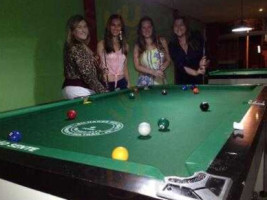 Havana's Snooker Bar inside
