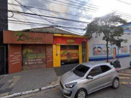 Bem Brasil Pizzaria outside