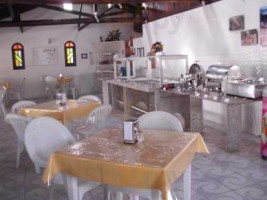 Bar e Restaurante Narval inside