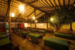 Bar Restaurante Dom Ratao inside