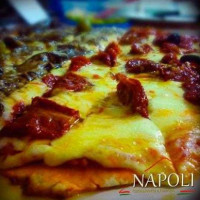Pizzaria E Napoli food