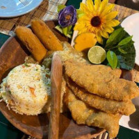 Pirao D' Agua Petisqueira e Restaurante food