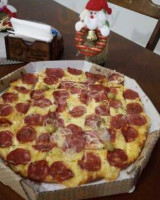 Mama Pizzaria food
