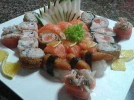 Nakaza Sushi food