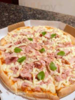 Lanchonete E Pizzaria Bom Sabor food