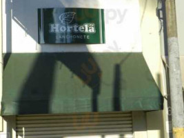 Hortela outside