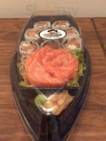 Pri Sushi inside