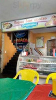 Sorveteria Tropical inside