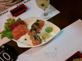 Pier 104 Sushi food
