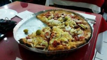 Pizzaria E Bom Gustaggio food