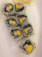 Su Sushi food