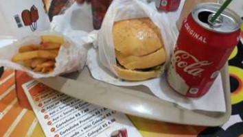 Segundos Burg food