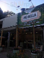 Più Bella outside